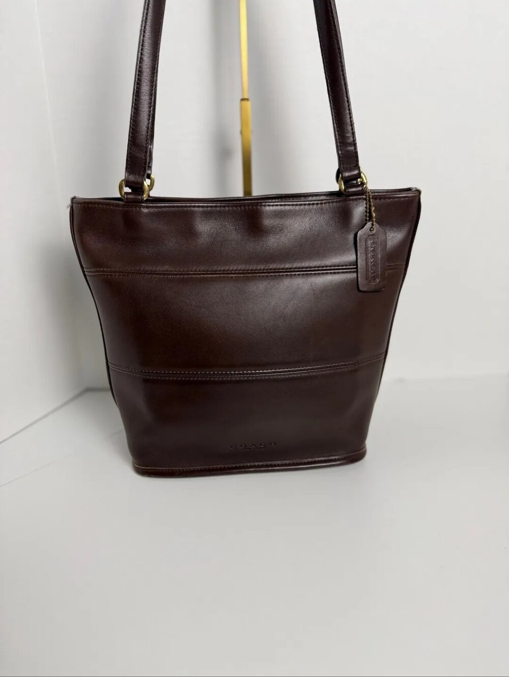 Coach Vintage Tribeca Bucket Tote Chocolate Brown Brass Hardware Leather Purse
